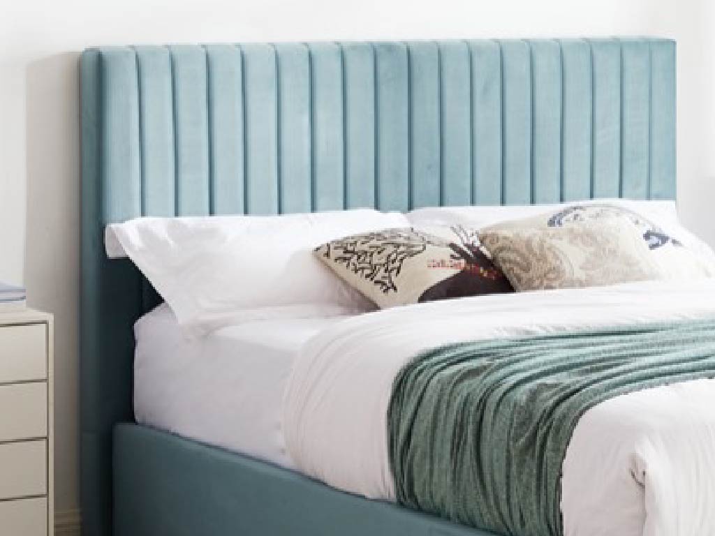 Aurora | Luxury Velvet Ottoman Bed