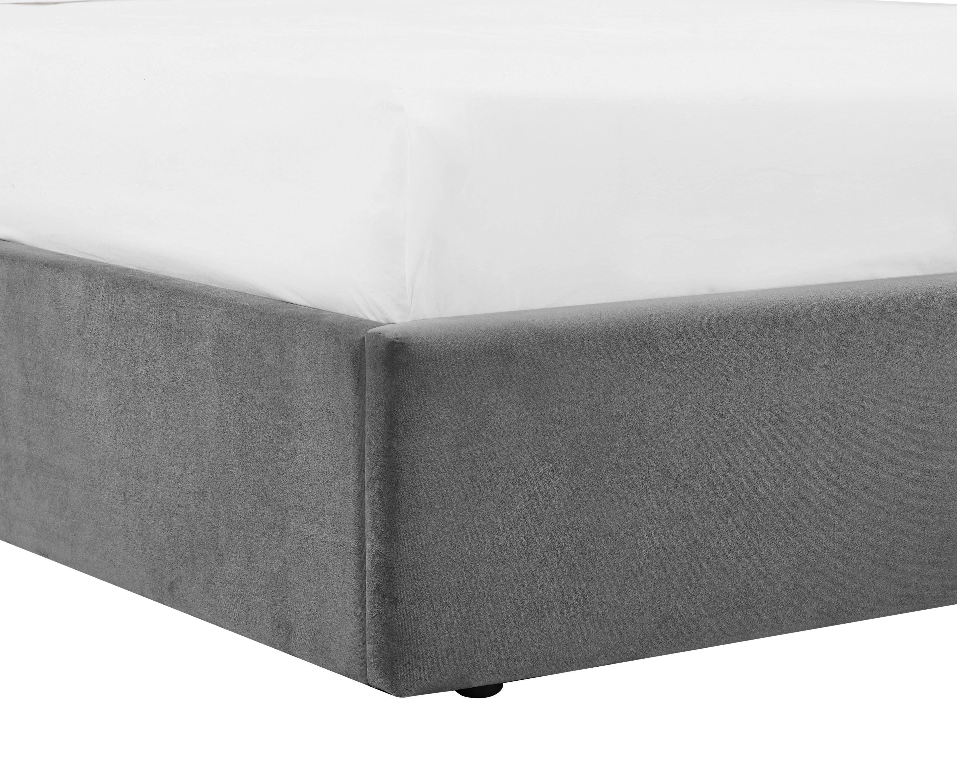 Zahira | Luxury Velvet Ottoman Bed